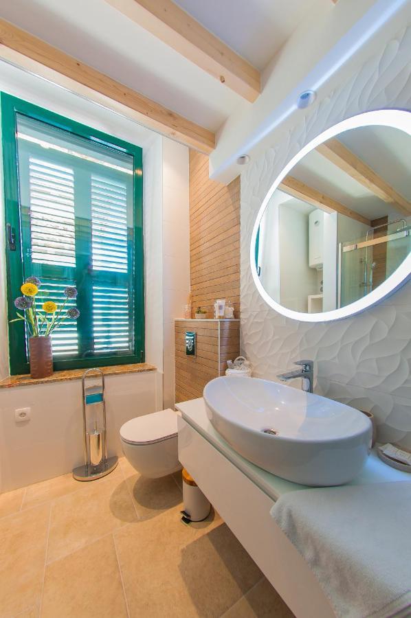 Bazzar Apartments Trogir Buitenkant foto