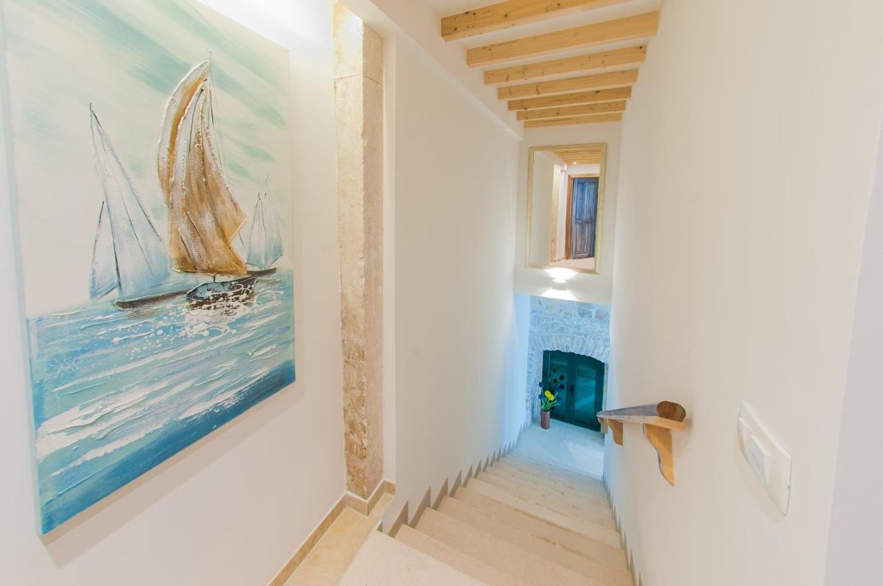 Bazzar Apartments Trogir Buitenkant foto
